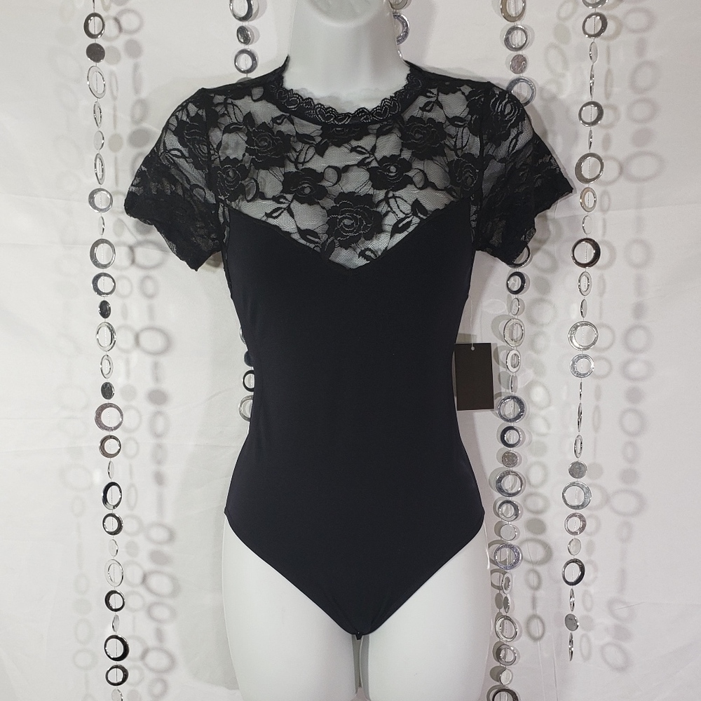 Bodysuit Lace front and back - Picture 3 of 4